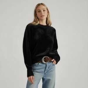 NWT $99 Cyrus NY Women’s Black Fuzzy Crew Neck Pullover Black Sweater Sz S